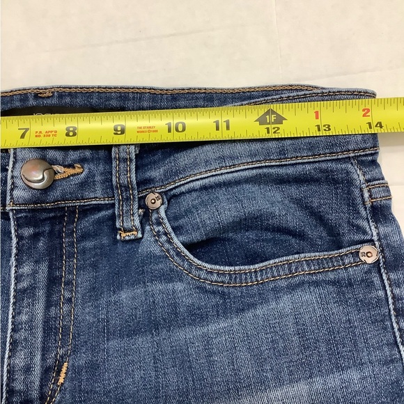 Joe’s Zelma Petite Skinny Jeans - Picture 8 of 14